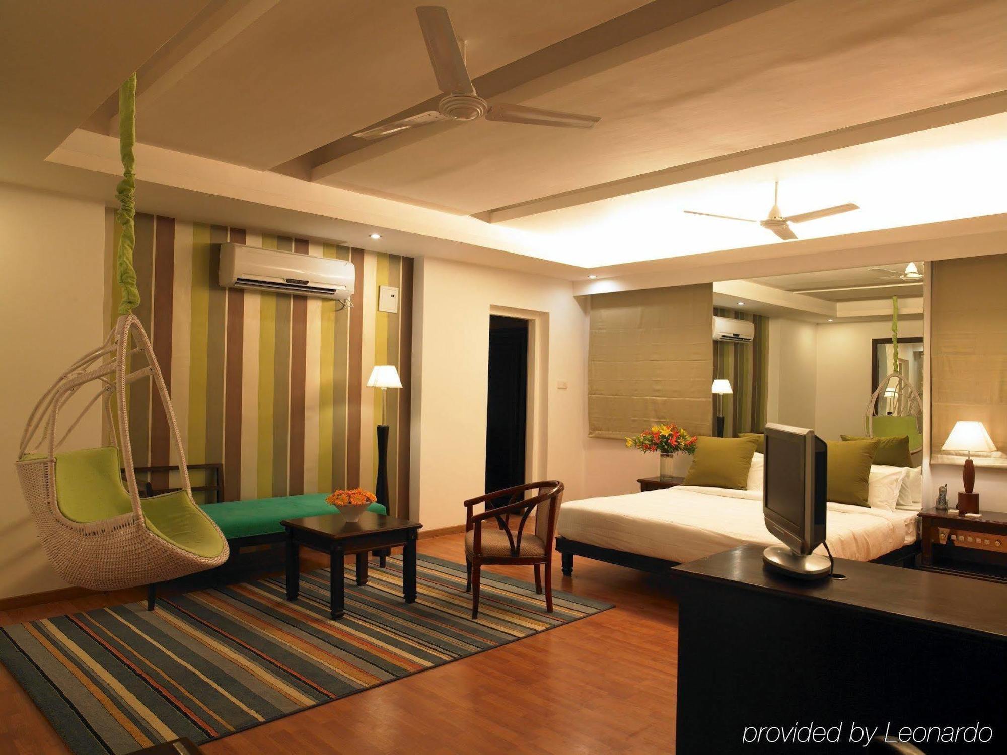 ซานธา โฮเต็ล Hotel ไฮเดอราบัด ภายนอก รูปภาพ